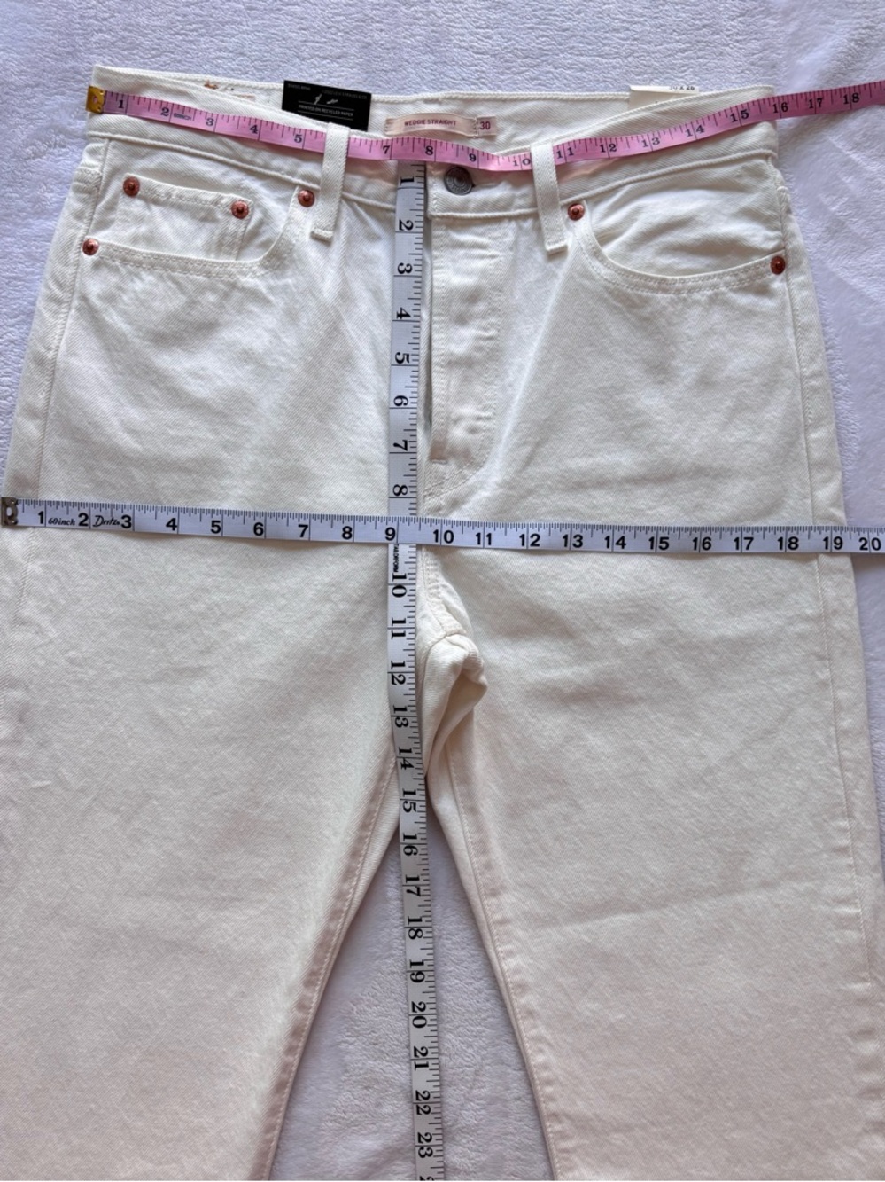 LEVI'S Wedgie Straight Leg Cropped High Rise Button Fly White Jeans--NWT--30 - Picture 15 of 16
